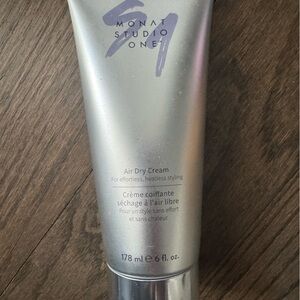 NEW Monat Air Dry Cream